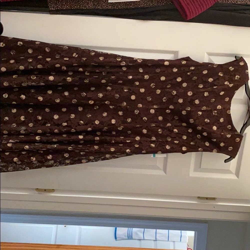 Brown dress